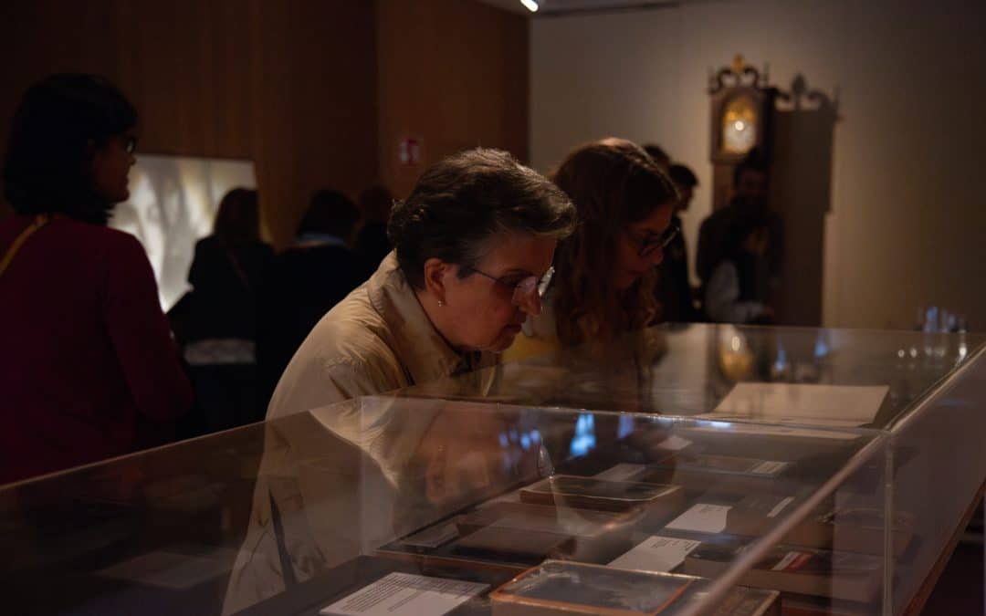 Visita comentada a l’exposició «Més lloc per a la fosca»