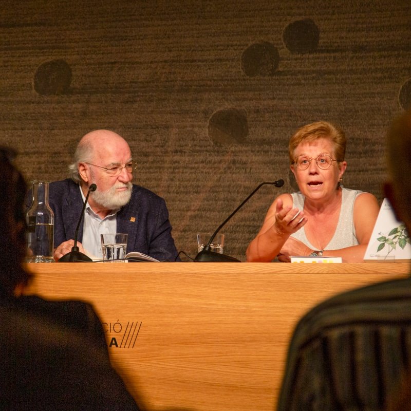 Josep M. Vallès i Enriqueta Moix en un acte de presentació al Museu Terra